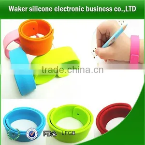 Oem Silicone Slap Bracelet Wholesale/plastic Bangles Cheap Bulk Silicone Slap Wristband Cheap Item to Sell thumbnail-5