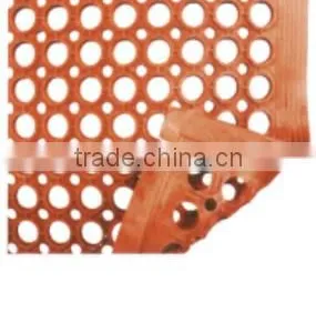 Rubber Drainage Mat thumbnail-1