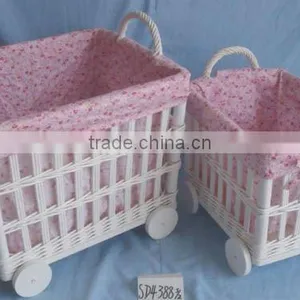 Straw Willow Basket thumbnail-1