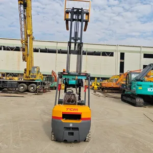 Original Imported TCM 3-ton Three Section Gantry Lifting 4.5 Meters Forklift for Sale at a Low Price thumbnail-5