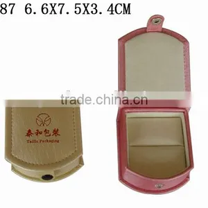 P687 Luxury PU Leather Jewellery Ring Box Packing With Button thumbnail-1