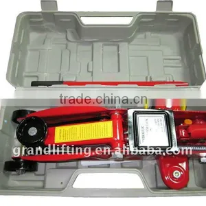 2 Ton Floor Jack Packed in Blow Case thumbnail-1