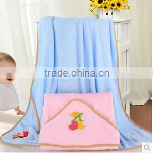 Wholesale Bamboo Baby Hooded Towel Made in China thumbnail-1