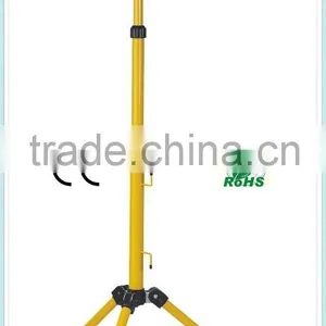 Led Flood Light With Tripod thumbnail-1