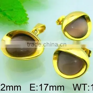 2015 Latest Design Fashion Dubai Gold Jewelry Set thumbnail-1