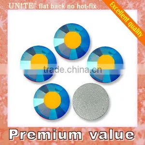 UNITE Flat Back Rhinestones Topaz AB thumbnail-1