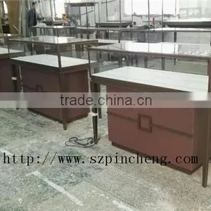 Customized Metal Watch Tower Showcase /shop Display Furniture Showcase Design thumbnail-5