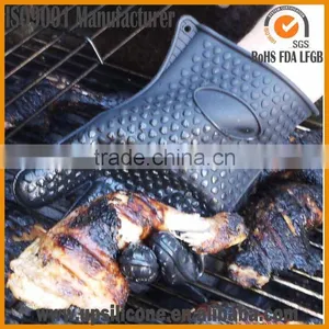 Hot Selling FDA Standard Heat Resistant Oven Mitts Silicone thumbnail-4
