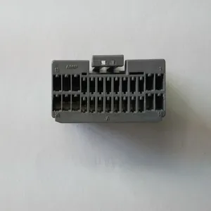 Auto Electrical Connector Right Angle RC30601 – IP54/IP67 Optional, Compatible With 0.5-1.0mm² Automotive Wires thumbnail-1