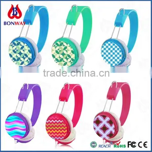 2015 Best Selling Produts Madde in China Headphone With OEM Design thumbnail-1