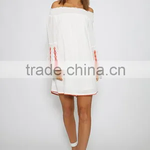 Hot-selling Off Shoulder Butterfly Sleeve Embroidered Stitch Tunic Dress thumbnail-4