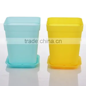 Plastic Square Flower Pot thumbnail-1