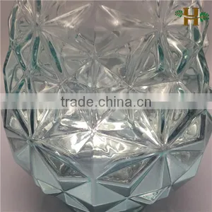 Flower Shaped Fashion Design Colored Glass Vases thumbnail-3