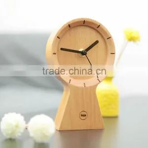 Genuin Beech Desk Clock thumbnail-2