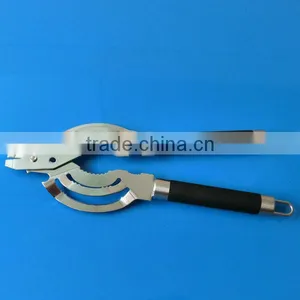 Stainless Steel Can Opener thumbnail-1