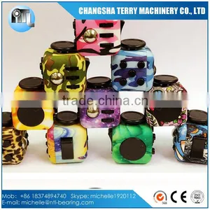 Camouflage Magic Silicone Fidget Cube for Gifts and Stress Relief thumbnail-1