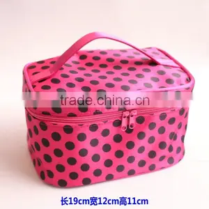 Hanging Pot Standing uo Pouch, Beautiful Cosmetic Tool Box thumbnail-6