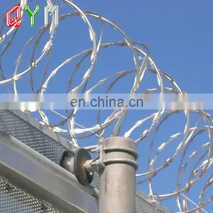 BTO-22 Galvanized Concertina Razor Wire Barbed Tape thumbnail-5