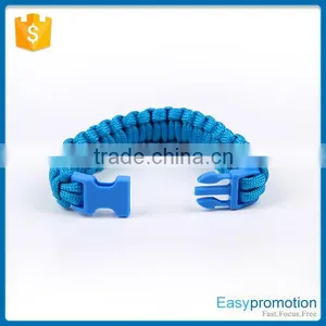 Best Quality Multi-function Survival Bracelet With Whistle Buckle Wholesale thumbnail-6