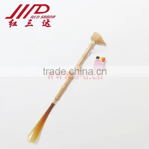 Shoehorn With Massager thumbnail-1