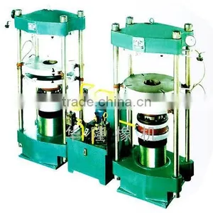 Hydraulic Tyre Vulcanizing Machine thumbnail-1