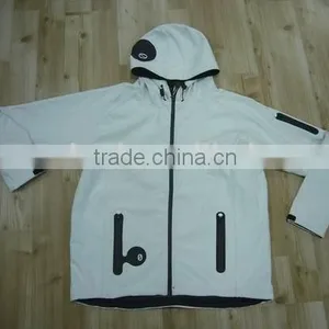 Men's Outdoor Functional Softshell Jacket With Hood / Men Winter Jakcet thumbnail-1