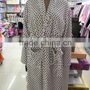 Super Soft Cheap Adults Flannel Ladies Printed Leopard Bathrobes thumbnail-5