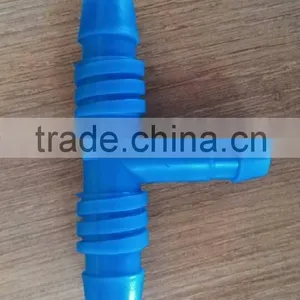 Plastic Injection Moulding Machine thumbnail-4