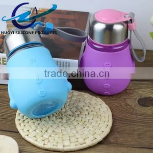 Creative Penguin Shape Glass Bottle Silicone Cup Sleeve thumbnail-1