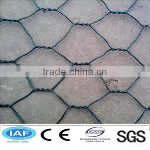 High Quality Anping Hexagonal Mesh Fence Factory(ISO9001) thumbnail-2