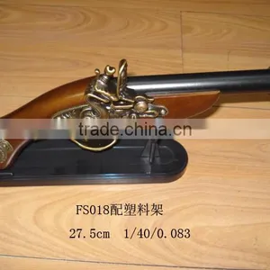 Stock Wooden Gun Replica Wooden Gun Made in China thumbnail-2
