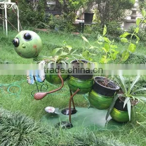 Caterpillar With 4 Pots thumbnail-1