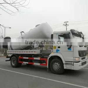 HOWO Sewage Suction Truck for Sale thumbnail-1