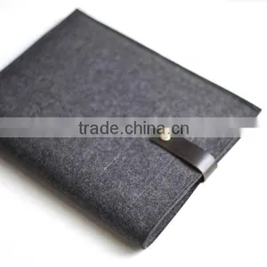 Wool Felt Holder for Iphone thumbnail-1