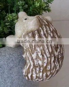 Antique Finish Climbing Hedgehog Hanger Garden Animals Decoration thumbnail-1