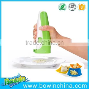 2016 New Design Mini Garlic Press for Kitchen as Seen on tv thumbnail-4