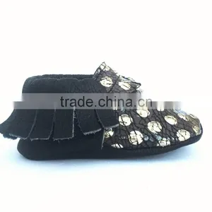 100% Genuine Cow Leather Barefoot Lovely Walking Wholesale Shoes Baby Moccasins for Girls and Boys thumbnail-3