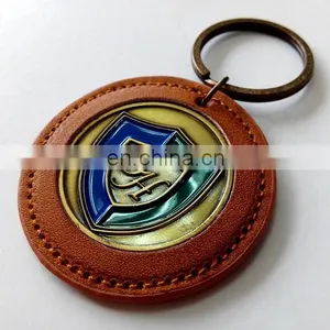 Custom Leather Keychain Zinc Alloy Material Leather Sealed Edge Keychain thumbnail-3