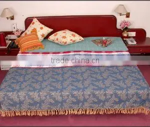 Bed Spread thumbnail-1