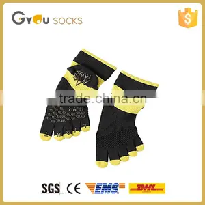 High Quality Knitting Toe Prevent Slippery Peep-toe Yoga Socks for Unisex Free Size thumbnail-1