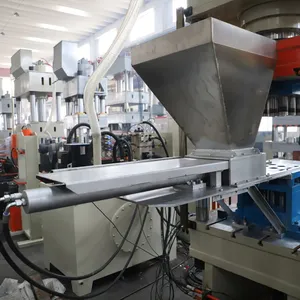 Compressed Dry Grain Food Forming Machine Four Columns Hydraulic Press Machine 200 Ton thumbnail-3