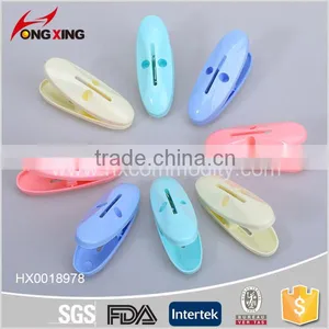 Colorful Plastic Clothes Pegs Set for Underware 20 Pegs thumbnail-1