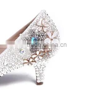 Pearl Beaded Pointed Toe Low Heels Diamond&flower Embelished Oem Designer Heels Women Wedding Dress Shoes thumbnail-4
