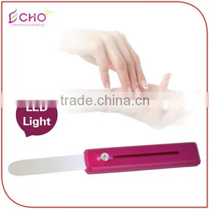 Hot Pink LED Light-up Glass Nail File thumbnail-1