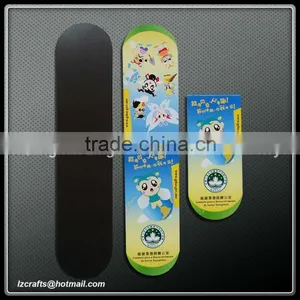 Folding Paper Bookmark Magnet thumbnail-1