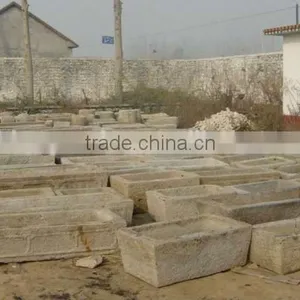 Aniqued Stone Water Trough thumbnail-3