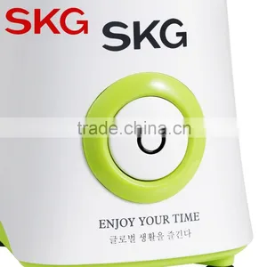 SKG Portable Juice Blender With 500ml Traveling Bottle thumbnail-3