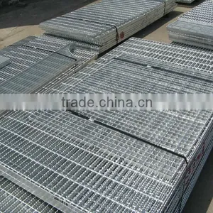 Serrated Non-slip Galnanized Steel Grating 20years Professional Manufacturer thumbnail-1