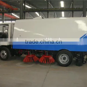 High Efficiency Dongfeng 4x2 Diesel Road Sweeper Truck thumbnail-1