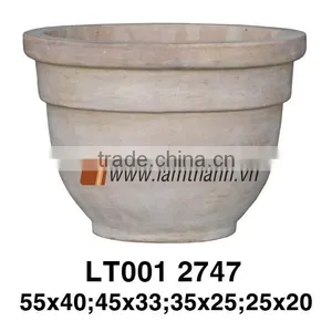 Round Simple Stylish Dark Terracotta Planter thumbnail-1